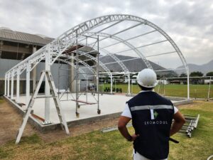 Ekomodul se suma con 1,100 m² de Pisos Modulares DEX®    en el PERUMIN 37, Arequipa – Perú